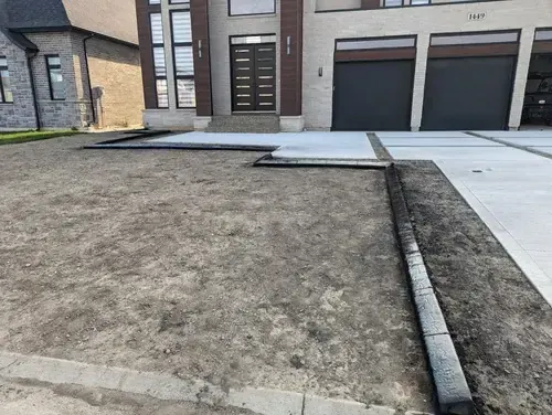 Water Feature Border
